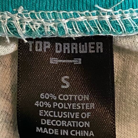 Top Drawer Shorts Pineapple Print Green Novelty size Small - Picture 9 of 9